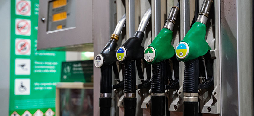 Fuel price crashes on corona, oil woes - AA